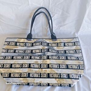 VICTORIA'S SECRET SILVER & BLACK LOGO TOTE BAG SHOPPER WEEKENDER TRAVEL NWT